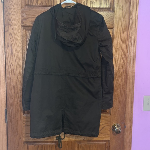 green jacket - Picture 2 of 2